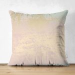 Çift Taraflı Pastel Zemin Üzerinde Gold Detaylı Geometrik Desenli Süet Yastık Kırlent Kılıfı Realhomes