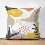 - Suet-K-8027-Gorsel1 - Realhomes Çift Taraflı Beyaz Zemin Üzerinde Pastel Renkli Yaprak Desenli Modern Süet Yastık Kırlent Kılıfı Realhomes