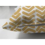 Çift Taraflı Beyaz Zemin Üzerinde Renkli Geometrik Desenli Dijital Baskılı Modern Süet Yastık Kılıfı Realhomes