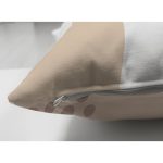 - Suet-K-8046-Gorsel3 - Realhomes Çift Taraflı Beyaz Zemin Üzerinde Pastel Renkli Yaprak Desenli Modern Süet Yastık Kırlent Kılıfı Realhomes