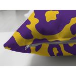 - Suet-K-8110-Gorsel3 - Realhomes Çift Taraflı Renkli Zeminli Geometrik Desenli Dijital Baskılı Modern Süet Yastık Kırlent Kılıfı Realhomes