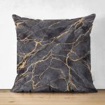 - Suet-K-8145-Gorsel1 - Realhomes  Çift Taraflı Siyah Zemin Üzerinde Gold Detaylı Mermer Desenli Modern Süet Yastık Kırlent Kılıfı Realhomes