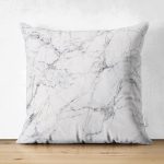 - Suet-K-8148-Gorsel1 - Realhomes Çift Taraflı Beyaz Zemin Üzerinde Siyah Mermer Desenli Süet Yastık Kırlent Kılıfı Realhomes