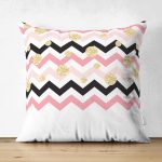 Çift Taraflı Beyaz Zemin Üzerinde Renkli Geometrik Zigzag Desenli Süet Yastık Kırlent Kılıfı Realhomes