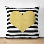 Çift Taraflı Beyaz Zemin Üzerinde Siyah Yatay Çizgili Gold Detaylı Kalp Desenli Süet Kırlent Kılıfı Realhomes