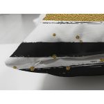 Çift Taraflı Beyaz Zemin Üzerinde Gold Detaylı Siyah Yatay Çizgili Süet Yastık Kırlent Kılıfı Realhomes