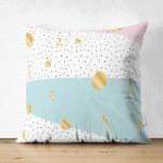 - Suet-K-8266-Gorsel1 - Realhomes Çift Taraflı Beyaz Zemin Üzerinde Gold Detaylı Geometrik Desenli Süet Yastık Kırlent Kılıfı Realhomes