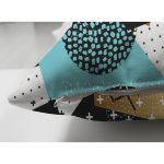 Çift Taraflı Beyaz Zemin Üzerinde Gold Detaylı Geometrik Desenli Süet Yastık Kırlent Kılıfı Realhomes