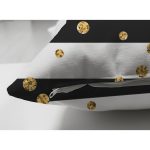 - Suet-K-8281-Gorsel3 - Realhomes Çift Taraflı Beyaz Zemin Üzerinde Siyah Yatay Çizgili Gold Detaylı Puantiyeli Süet Kırlent Kılıfı Realhomes