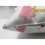 - Suet-K-8293-Gorsel3 - Realhomes Çift Taraflı Beyaz Zemin Üzerinde Renkli Geometrik Desenli Dijital Baskılı Modern Süet Yastık Kılıfı Realhomes