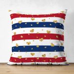 - Suet-K-8304-Gorsel1 - Realhomes Çift Taraflı Beyaz Zemin Üzerinde Gold Detaylı Kalp Desenli Modern Süet Yastık Kırlent Kılıfı Realhomes