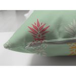 - Suet-K-8306-Gorsel3 - Realhomes Çift Taraflı Pastel Zemin Üzerinde Ananas Desenli Dijital Baskılı Modern Süet Yastık Kırlent Kılıfı Realhomes