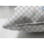 Çift Taraflı Renkli Ekose Zemin Üzerinde Kartanesi Desenli Dijital Baskılı Modern Süet Yastık Kılıfı Realhomes