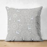 - Suet-K-8466-Gorsel1 - Realhomes Çift Taraflı Renkli Zemin Üzerinde Geyik Desenli Dijital Baskılı Modern Süet Yastık Kırlent Kılıfı Realhomes