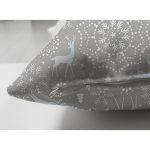 - Suet-K-8466-Gorsel3 - Realhomes Çift Taraflı Renkli Zemin Üzerinde Geyik Desenli Dijital Baskılı Modern Süet Yastık Kırlent Kılıfı Realhomes