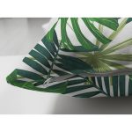 - Suet-K-8474-Gorsel3 - Realhomes Çift Taraflı Beyaz Zemin Üzerinde Yeşil Yaprak Desenli Süet Yastık Kırlent Kılıfı Realhomes