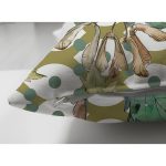 - Suet-K-8538-Gorsel3 - Realhomes Çift Taraflı Beyaz Zemin Üzerinde Yeşil Puantiyeli Yaprak Desenli Süet Yastık Kırlent Kılıfı Realhomes