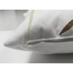 Çift Taraflı Beyaz Zemin Üzerinde Çiçek Desenli Dijital Baskılı Modern Süet Yastık Kırlent Kılıfı Realhomes