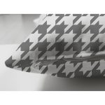 Çift Taraflı Beyaz Zeminli Gri Ekose Desenli Dijital Baskılı Modern Süet Yastık Kırlent Kılıfı Realhomes