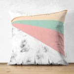 - Suet-K-8898-Gorsel1 - Realhomes Çift Taraflı Renkli Geometrik Desenli Mermer Motifli Dijital Baskılı Modern Süet Yastık Kılıfı Realhomes