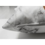 - Suet-K-8905-Gorsel3 - Realhomes Çift Taraflı Renkli Geometrik Desenli Mermer Motifli Dijital Baskılı Modern Süet Kırlent Kılıfı Realhomes