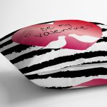 - Suet-K9030-Gorsel3 - Realhomes Çift Taraflı Sevgililer Günü Temalı Özel Tasarım Dijital Baskılı Modern Süet Yastık Kırlent Kılıfı Realhomes