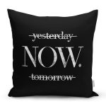 - Rh-K9271-Gorsel1 - Realhomes Siyah Zeminde Mermer Motifli NOW Yazılı Modern Yastık Kırlent Kılıfı Realhomes