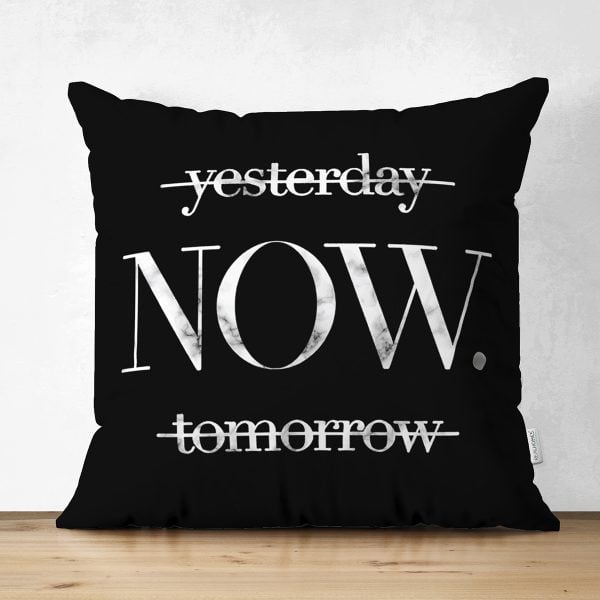 - Suet-K9271-Gorsel1 - Realhomes  4'lü Çift Taraflı Siyah Zeminde Mermer Tasarımlı Dekoratif Süet Yastık Kırlent Kılıfı Seti Realhomes