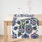 - SuetRunner-2224-Gorsel1 - Realhomes Realhomes Porselen Deseni Dijital Baskılı Dekoratif Kırlent Süet Runner Realhomes