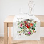 - SuetRunner-2409-Gorsel1 - Realhomes  Realhomes Demet Çiçek Dijital Baskılı Süet Runner Realhomes