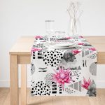 Realhomes Bal Peteği Temalı Nilüfer Çiçeği Motifli Dekoratif Süet Runner Realhomes