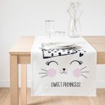 Realhomes Taç Motifli Kalp Desenli Modern Süet Runner Realhomes