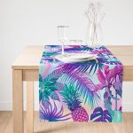 Realhomes Mavi Zeminde Tropikal Objeler Modern Süet Runner Realhomes