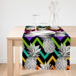 Realhomes Siyah Zigzag Temalı Ananas Desenli Modern Özel Tasarım Süet Runner Realhomes