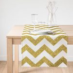 Realhomes Zigzag Altın Kabartma Desenli Modern Tasarımlı Özel Tasarım Süet Runner Realhomes