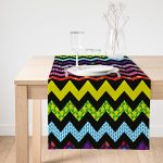 - SuetRunner-3632-Gorsel1 - Realhomes Realhomes Siyah Zeminli Renkli Zigzag Motifli Dijital Baskılı Süet Runner Realhomes