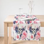 Realhomes Beyaz Zeminde Kurukafa Motifli Özel Tasarım Dijital Baskılı Modern Süet Runner Realhomes