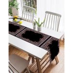 Realhomes Siyah Zeminde Pembe Çiçekler Özel Tasarım Dijital Baskılı Modern Süet Runner Realhomes