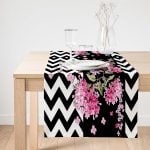 Realhomes Siyah Zigzag Zeminde Ilkbahar Çiçekleri Temalı Süet Runner Realhomes