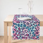 - SuetRunner-4479-Gorsel1 - Realhomes Realhomes Pembe Desenli Puanlı Dijital Baskılı Bebek Odası Süet Runner Realhomes