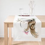 Realhomes Beyaz Zeminde Rankli Kalem Çizimli Dekoratif Modern Süet Runner Realhomes