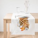 Realhomes Beyaz Mermer Zemin Üzerinde Sonbahar Kurumuş Yaprak Desenli Süet Runner Realhomes