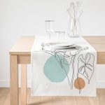 - SuetRunner-5369-Gorsel1 - Realhomes Realhomes Beyaz Zemin Üzerinde Çizim Çiçek Tasarımlı Süet Runner Realhomes