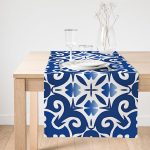 Realhomes Mavi Zemin Üzerinde Çini Desenli Dijital Baskılı Özel Tasarım Süet Runner Realhomes