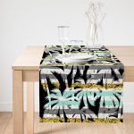 Realhomes Beyaz Zemin Üzerinde Renkli Çizgli Yaprak Desenli Dijital Baskılı Özel Tasarım Süet Runner Realhomes