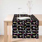 Realhomes Siyah Zemin Üzerinde Renkli Puantiyeli Desenli Dijital Baskılı Özel Tasarım Süet Runner Realhomes