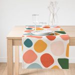 Realhomes Beyaz Zemin Üzerinde Geometrik Desenli Dijital Baskılı Özel Tasarım Süet Runner Realhomes