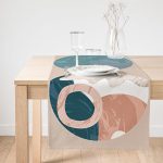 Realhomes Pastel Zemin Üzerinde Antik Desenli Dijital Baskılı Özel Tasarım Süet Runner Realhomes