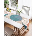 Realhomes Pastel Zemin Üzerinde Antik Desenli Dijital Baskılı Özel Tasarım Süet Runner Realhomes