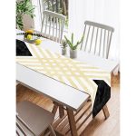 - SuetRunner-8291-Gorsel2 - Realhomes Realhomes Beyaz Zemin Üzerinde Siyah Mermer Detaylı Gold Yatay Çizgili Dijital Baskılı Özel Tasarım Süet Runner Realhomes